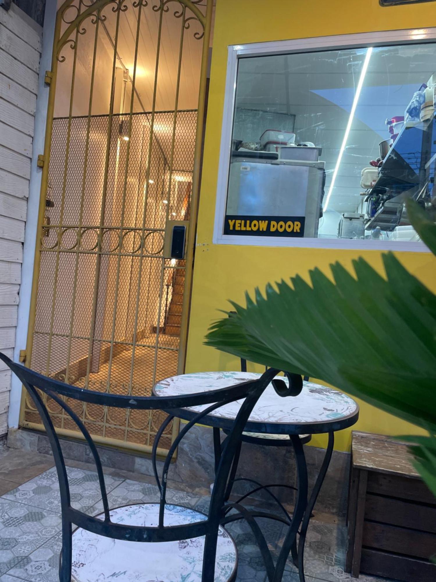 Yellow Door هوا هين المظهر الخارجي الصورة